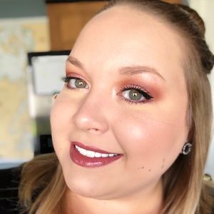 Meet your Posher, Jenny